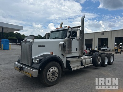 2011 Kenworth W900 6x4 T/A Day Cab Truck Tractor