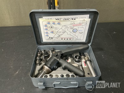 Fastening Systems International D-100-MIL Riveter Kit