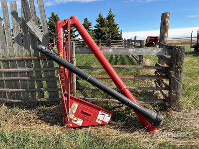Westfield 6 in X 14 ft Hydraulic Drill Fill