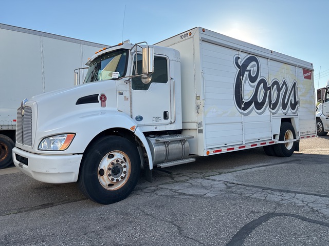 2010 Kenworth T270 4x2 8 Bay Beverage Truck 2010 Kenworth T270 4x2 8 Bay Beverage Truck
