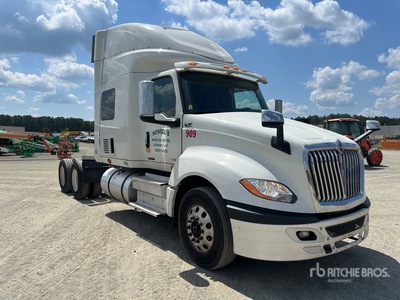 2021 International LT625 6x4 Cabeza Tractora Cabina Dormitorio