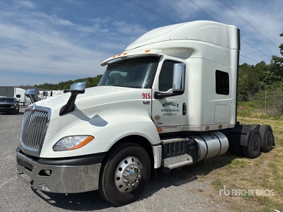 2024 International LT625 6x4 Cabeza Tractora Cabina Dormitorio