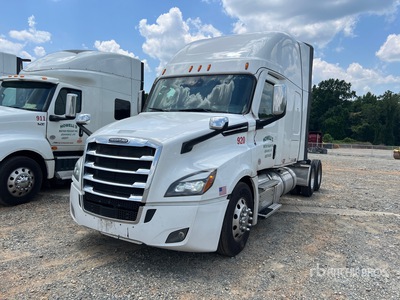 2024 Freightliner Cascadia 126 6x4 T/A Slaapcabine Trekker