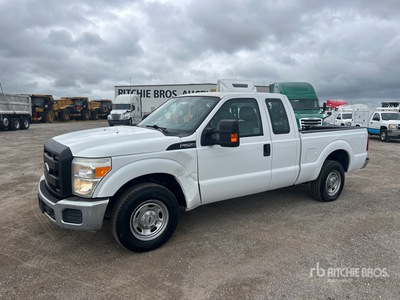 2016 Ford F-250 XL 4x2 Extended Cab Pickup