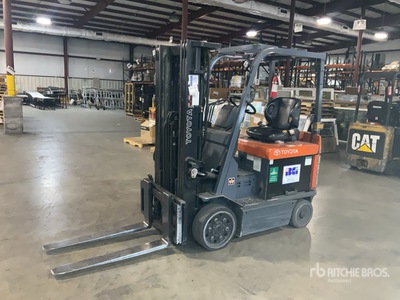 2002 Toyota 4400 lb Carretilla Elevadora Eléctrica