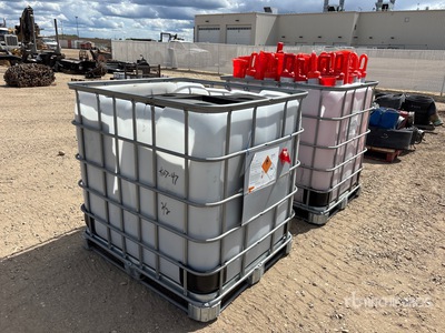 Quantity of (80) Traffic Delineators Divers