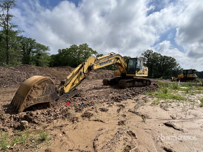 2015 Komatsu PC210LC-10 Rupsgraafmachine