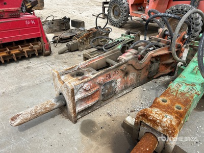 NPK GH-15 Hydraulic Breaker