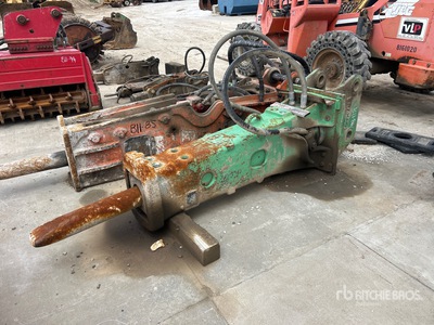 Tramac Hydraulic Breaker