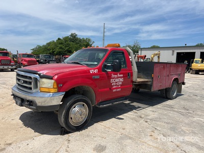 1999 Ford F-550 XLT 4x2 Service Truck