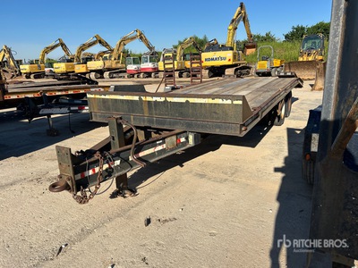 1988 Redi-Haul 23 ft T/A Equipment Trailer