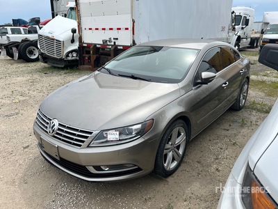 2013 Volkswagen CC Automobile