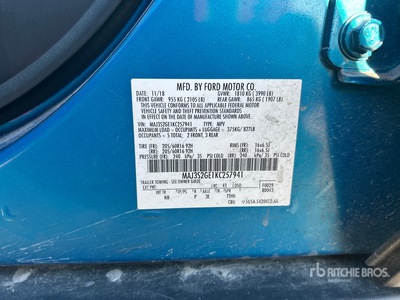 2019 Ford EcoSport を見 SUV