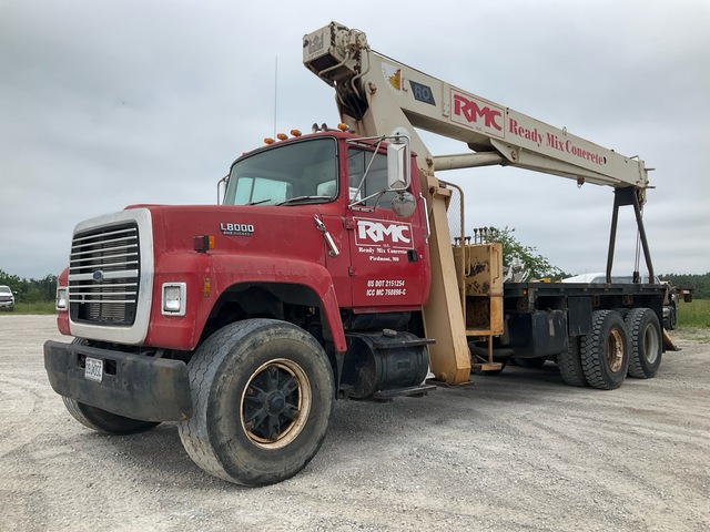 1991 Ford L8000 25000 lb 6x4 Boom Truck