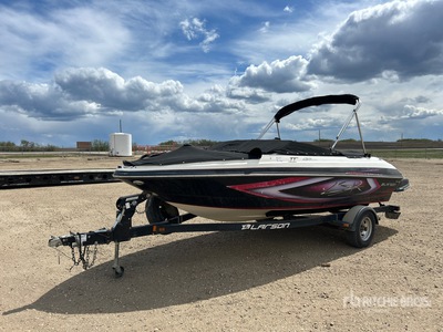 2012 Larson LSR 2000 18 ft Bateau de pêche w/2013 Midwest Trailer