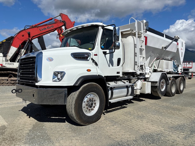 2024 Freightliner 114SD 8x4 Volumetric Mixer Truck 2024 Freightliner 114SD 8x4 Volumetric Mixer Truck
