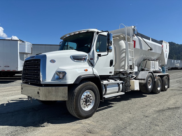 2024 Freightliner 114SD 8x4 Volumetric Mixer Truck 2024 Freightliner 114SD 8x4 Volumetric Mixer Truck