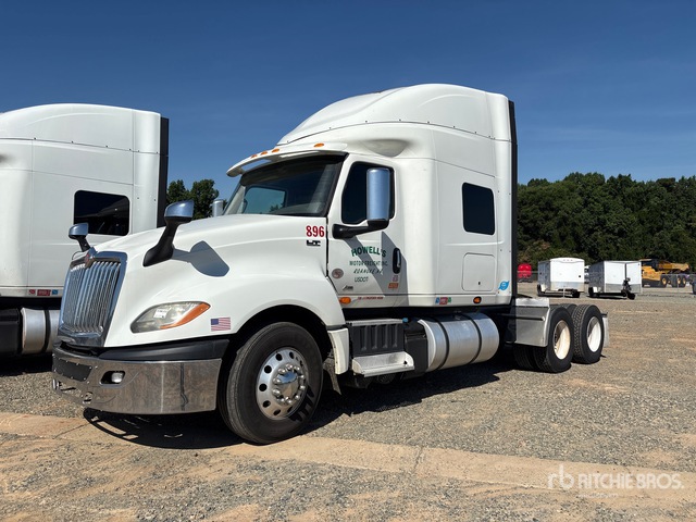 2021 International LT625 6x4 T/A Sleeper Truck Tractor