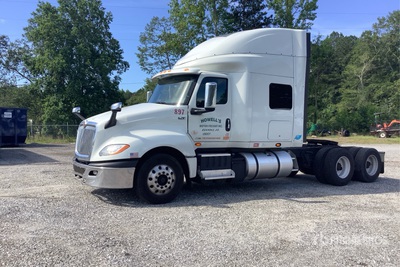 2021 International LT625 6x4 T/A Sleeper Truck Tractor