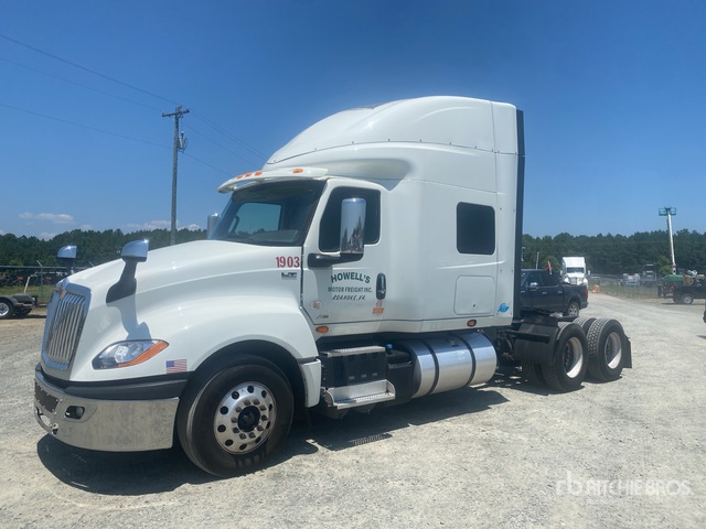 2021 International LT625 6x4 T/A Sleeper Truck Tractor