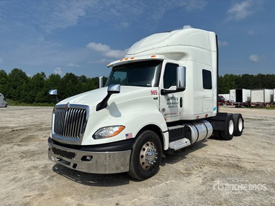 2021 International LT625 6x4 T/A Sleeper Truck Tractor