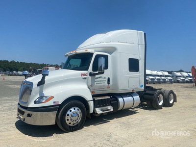 2021 International LT625 6x4 T/A Sleeper Truck Tractor