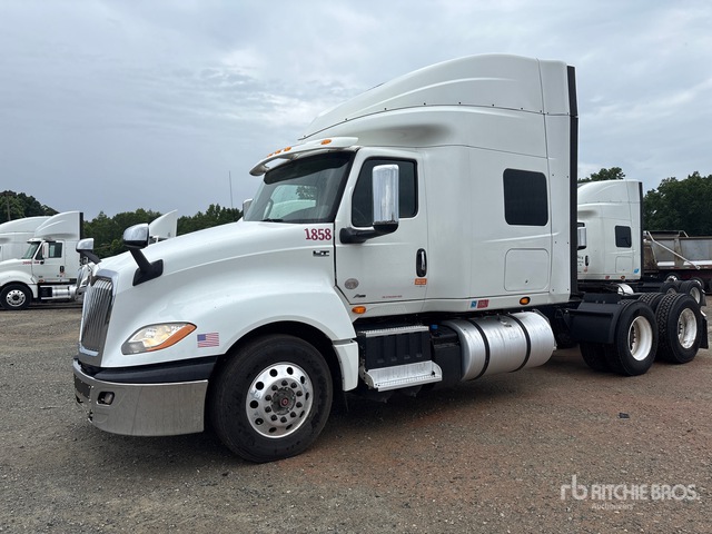 2019 International LT625 6x4 T/A Sleeper Truck Tractor