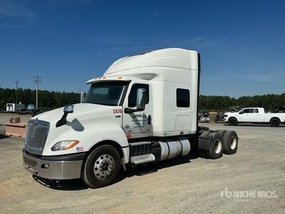 2019 International LT625 6x4 Ciągnik siodłowy T/A z kabiną sypialną