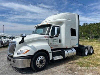 2021 International LT625 6x4 Cabeza Tractora Cabina Dormitorio