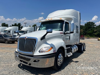 2021 International LT625 6x4 T/A Slaapcabine Trekker