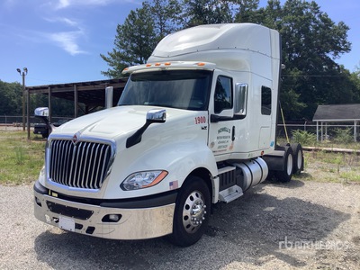 2021 International LT625 6x4 T/A Slaapcabine Trekker