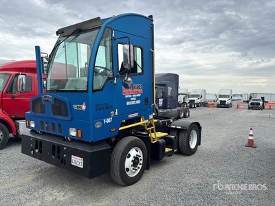 2022 Autocar Xspotter On-Hwy 4x2 Spotter Truck