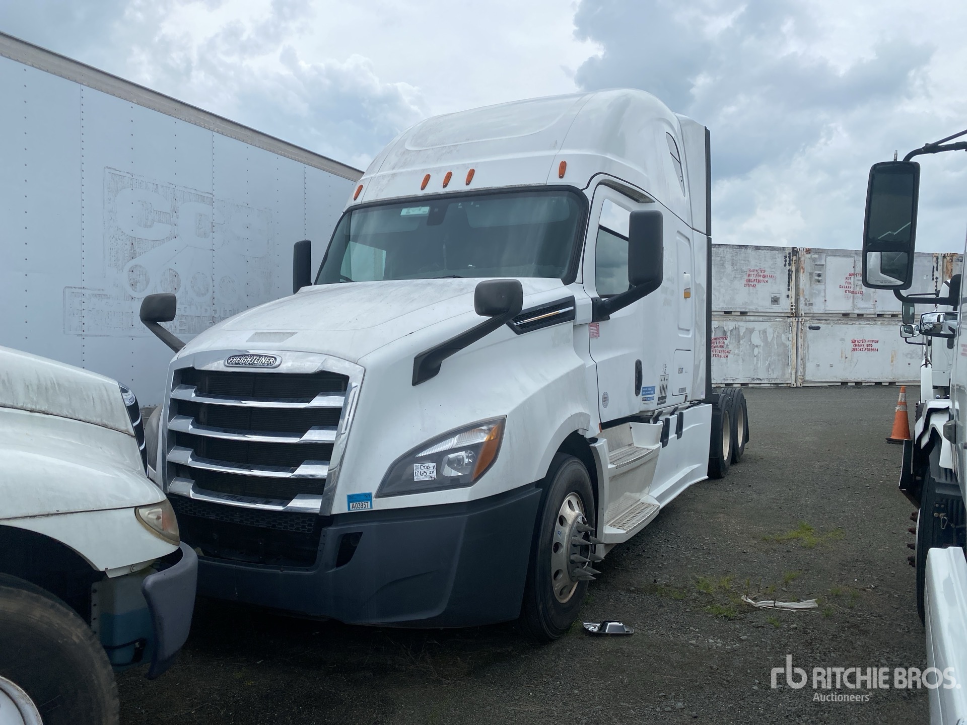 2019 Freightliner Cascadia 126 T/A Sleeper Truck Tractor