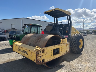 2015 Bomag BW211D-50 Smooth Drum Compactor