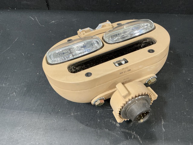 Ibis Tek 12543894-2 Passenger Side Headlight