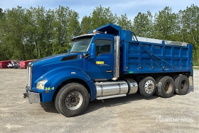 2015 Kenworth T880 8x4 Tri/A-kiepwagen