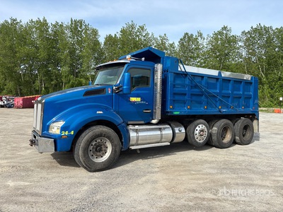2015 Kenworth T880 8x4 Wywrotka Tri/A