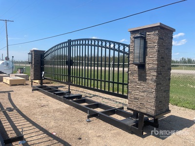 Bulldog Industries 24 ft x 6 ft 7 in Steel Bi-Parting Driveway Gate (Unused)