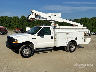 Altec AT37-G 37 ft on 1999 Ford F-550 XL 4x2 Bucket Truck