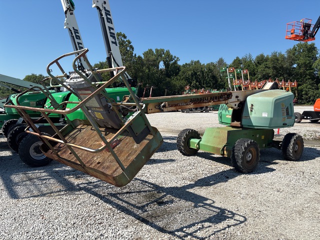 2017 JLG 400S 4WD Diesel Telescopic Boom Lift (Inoperable) 2017 JLG 400S 4WD Diesel Telescopic Boom Lift (Inoperable)