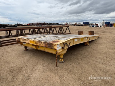 2016 Ledwell 25 ft x 10 ft Loading Ramp
