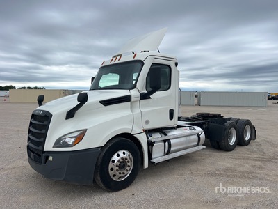 2024 Freightliner Cascadia 126 6x4 Cabeza Tractora Cabina Corta