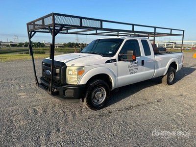 2011 Ford F-350 4x2 Extended Cab Pickup