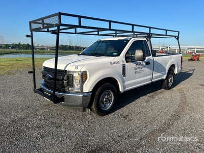 2019 Ford F-250 XL 4x2 Pickup