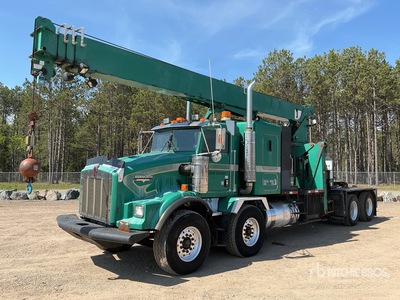 Manitex 2892 56000 lb Straight Boom on 2004 Kenworth T-800 8x4 Twin-Steer Autocarro con braccio sollevamento