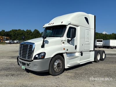 2018 Freightliner Cascadia 125 6x4 T/A Sleeper Truck Tractor