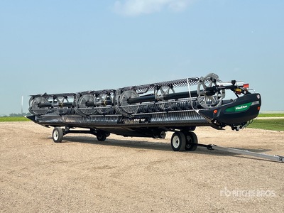2024 MacDon FD240 40 ft Flex Draper رأس الحصادة المجمعة