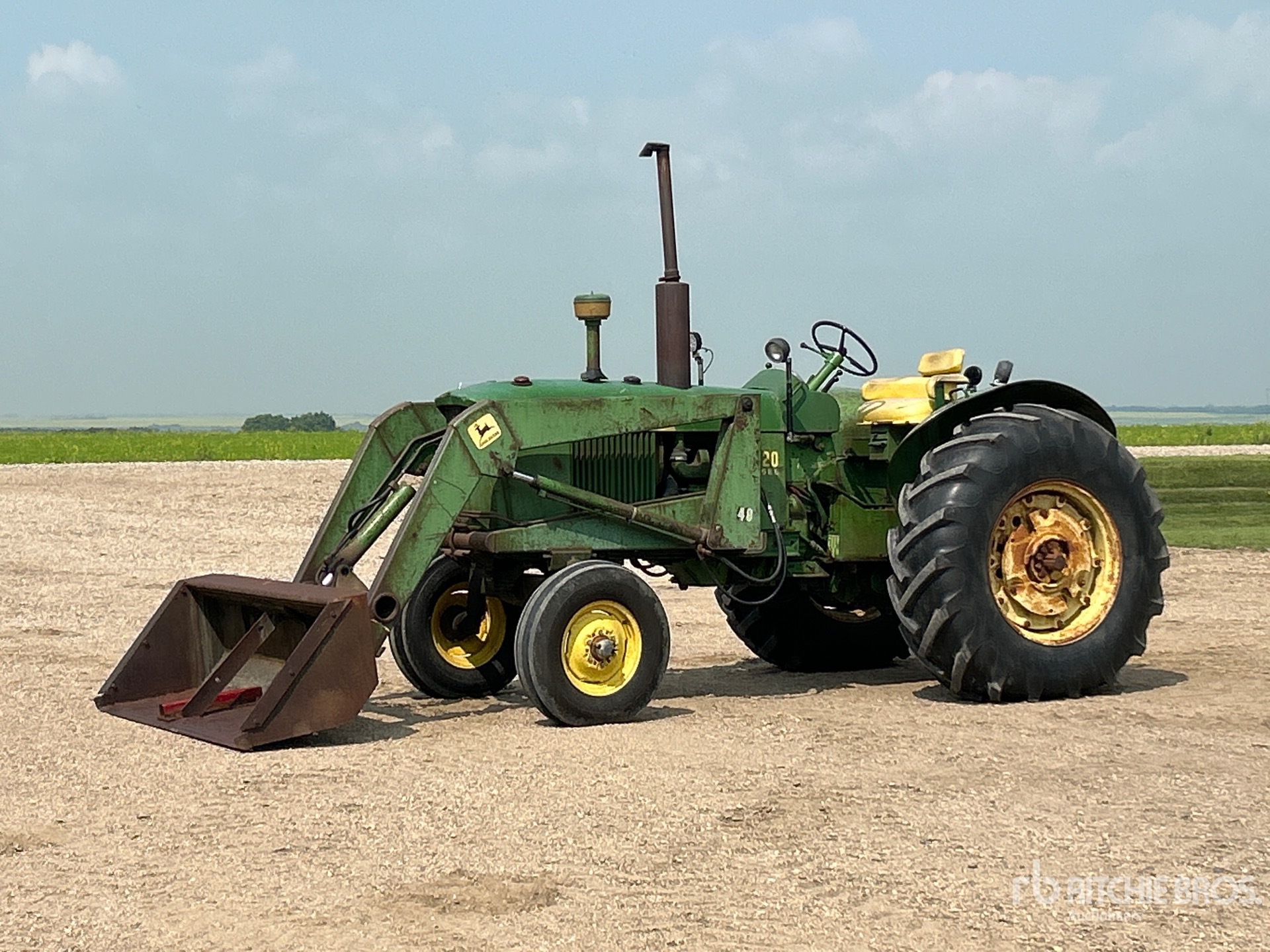 1962 John Deere 3020 2WD Tractor