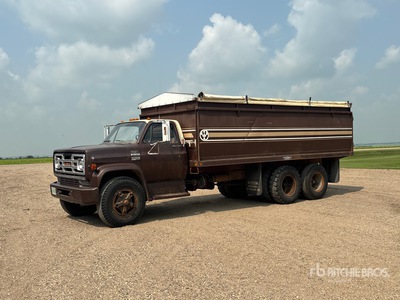 1979 GMC 7000 Sierra Grande 6x2 Grain Truck