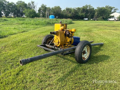 Monarch 773 GB 3 in Trailer-Mounted Wasserpumpe